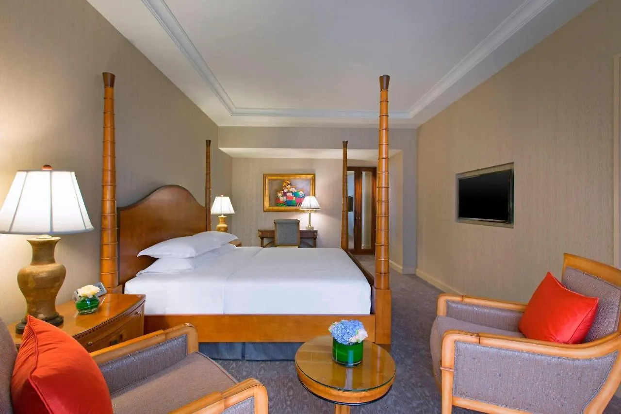 Sheraton Towers Singapore Hotel